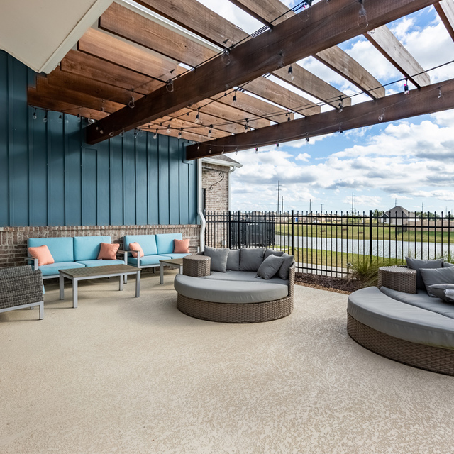 Oasis at Southpark - Outdoor Lounge and Grilling Area