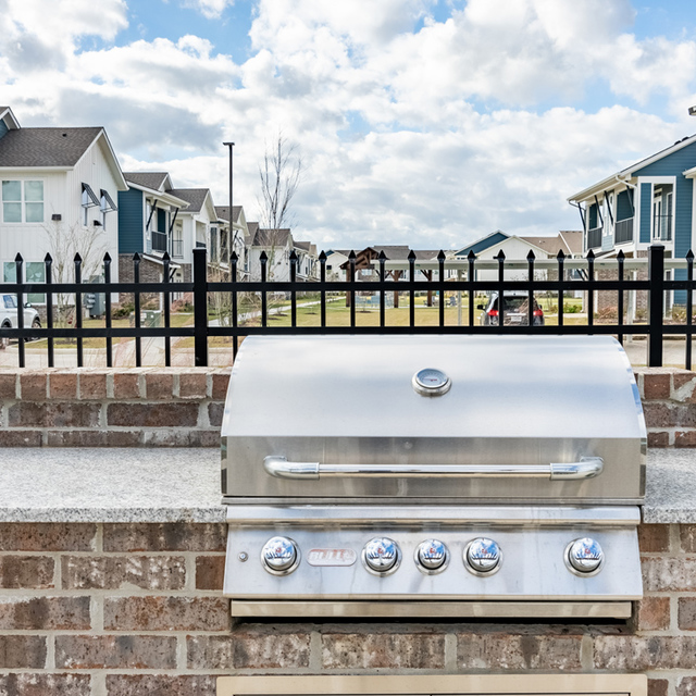 Oasis at Southpark - Grilling Station