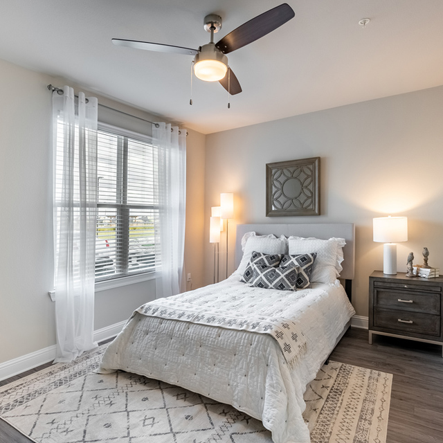 Oasis at Southpark - Cozy Bedroom