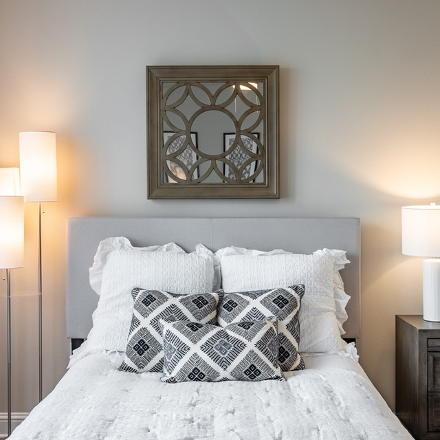 Oasis at Southpark - Cozy Bedroom