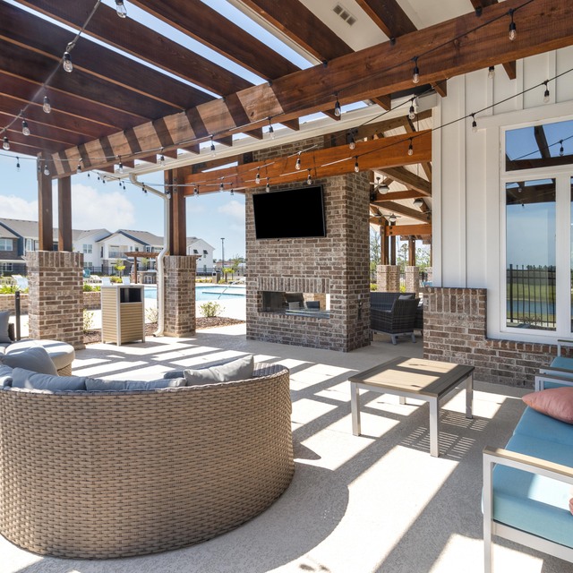 Oasis at Southpark - Outdoor Lounge and Grilling Area